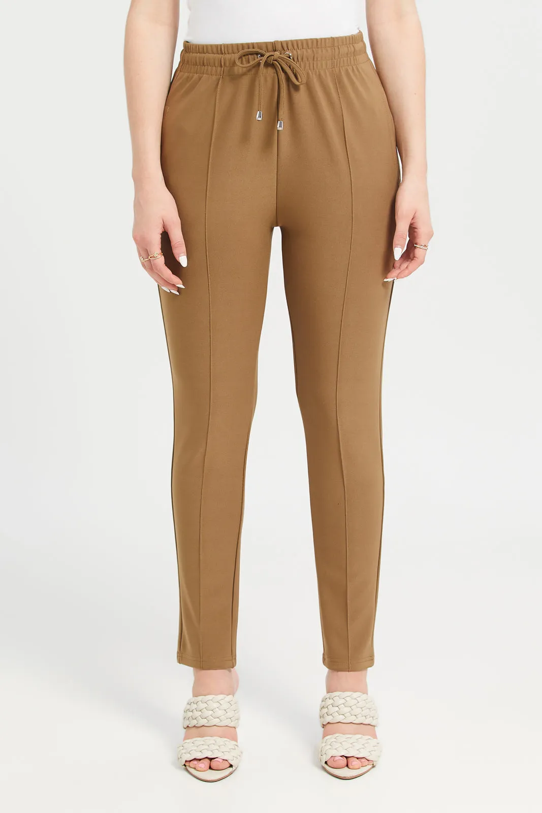 Front Pleat Taperred Trouser