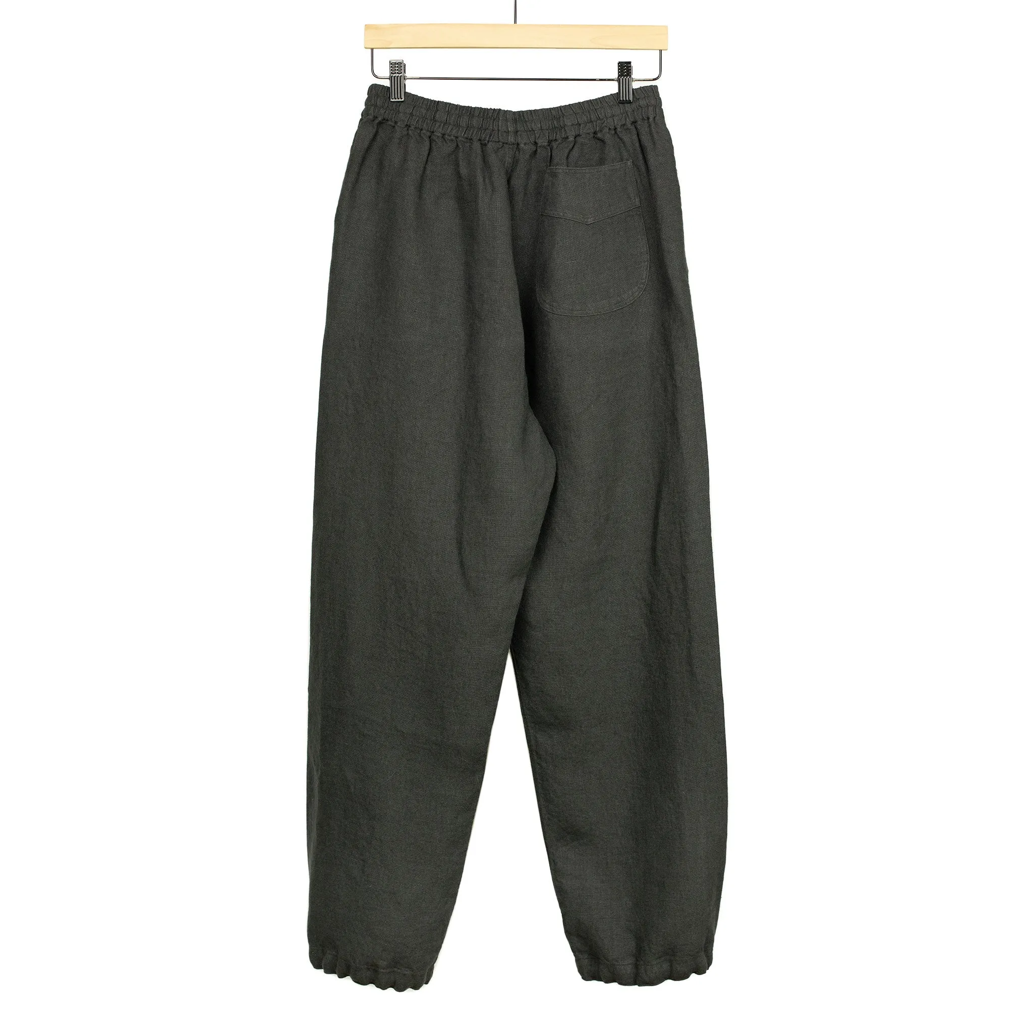 Indoor Outdoor drawstring easy pants in charcoal linen basketweave