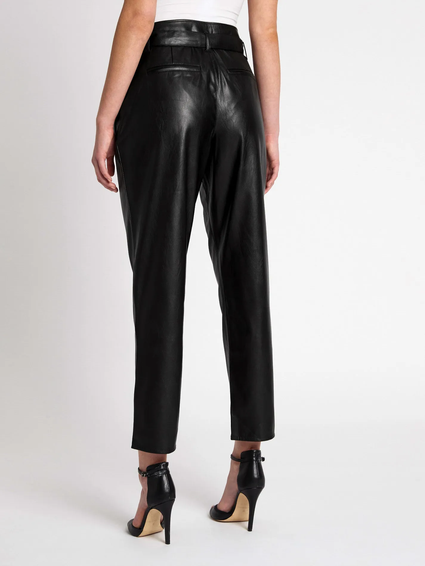 Melila Pant