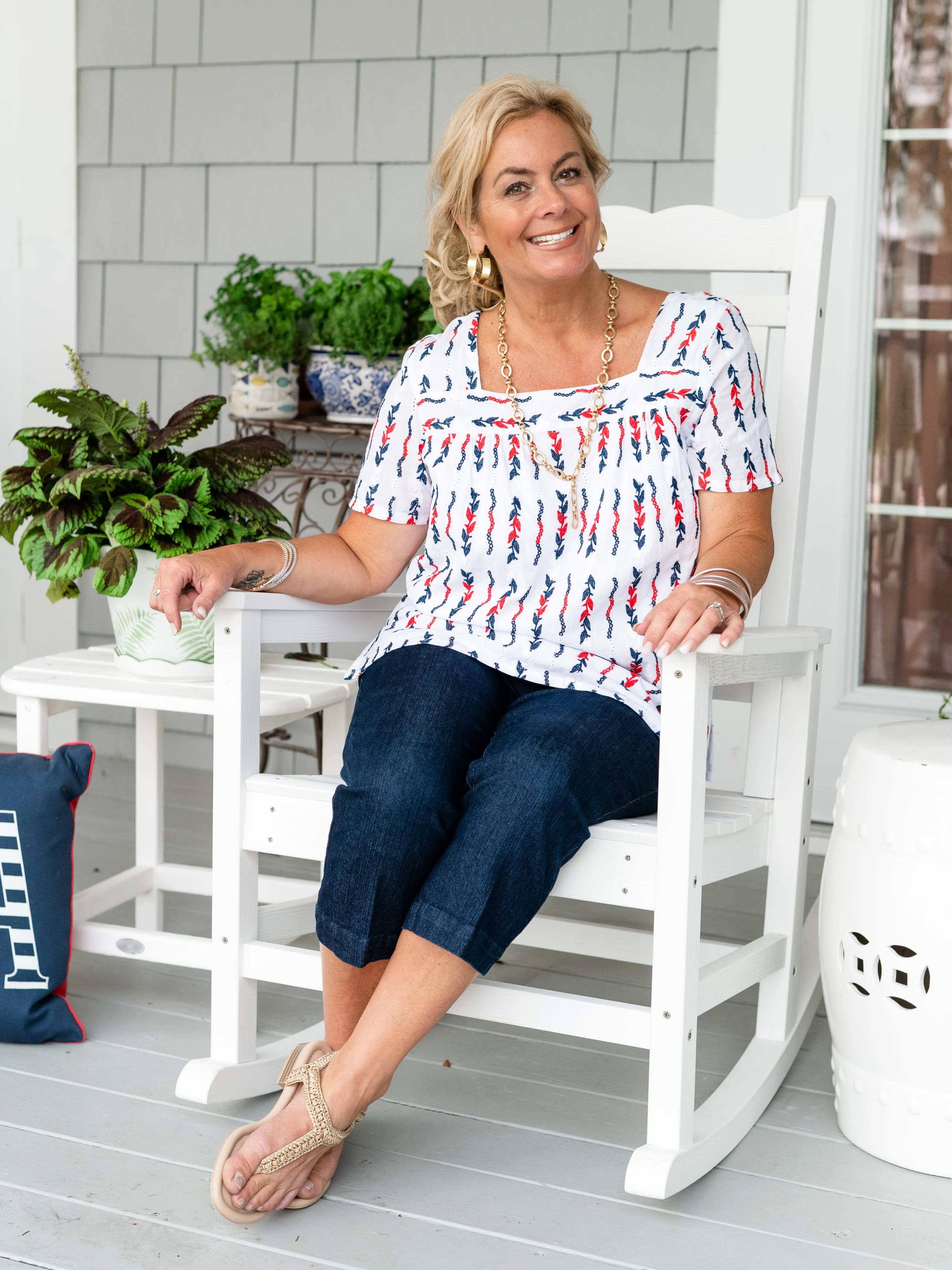 Pull-On Faux Pocket Capri by Multiples