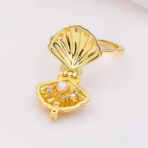 Sundaze Shell Gold Locket Ring